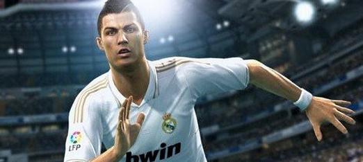 实况足球2015禁区实用技巧攻略_足球禁区