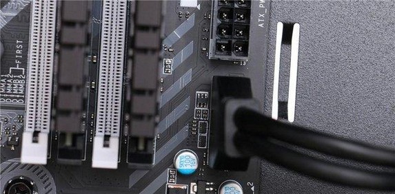 18-机箱的前置USB3.0接口