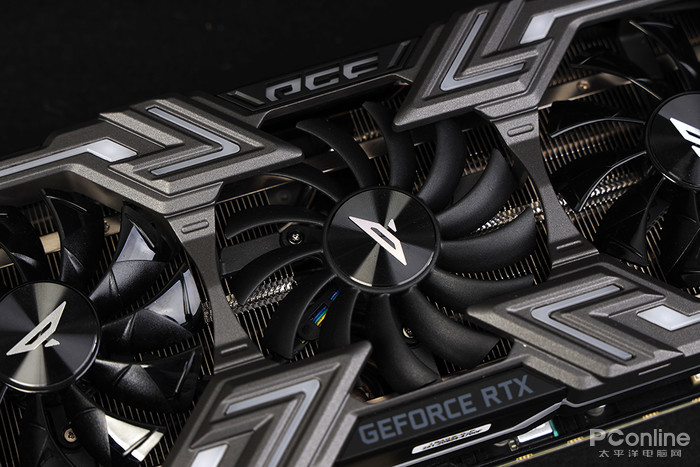 索泰RTX2080玩家力量至尊PGF OC12