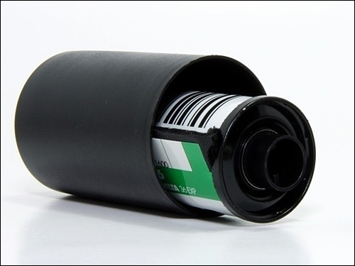 真相侠:安检X光机会伤害相机?是假的!