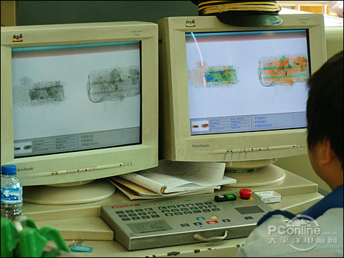 真相侠:安检X光机会伤害相机?是假的!