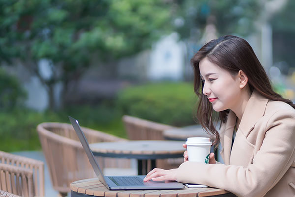 荣耀Play3e（2GB/32GB/全网通）手机密码忘了怎么办?手机密码忘了开不了机怎么破?