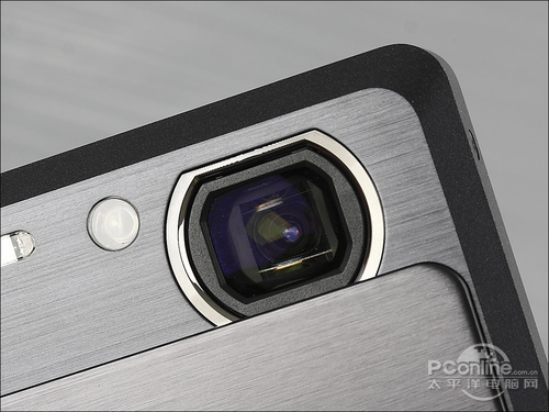 支持3D拍摄 索尼卡片DC新旗舰TX9C评测